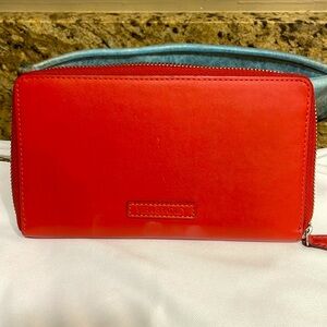 Vera Bradley Coral Red Faux Leather Wallet with black and beige interior. Y2K